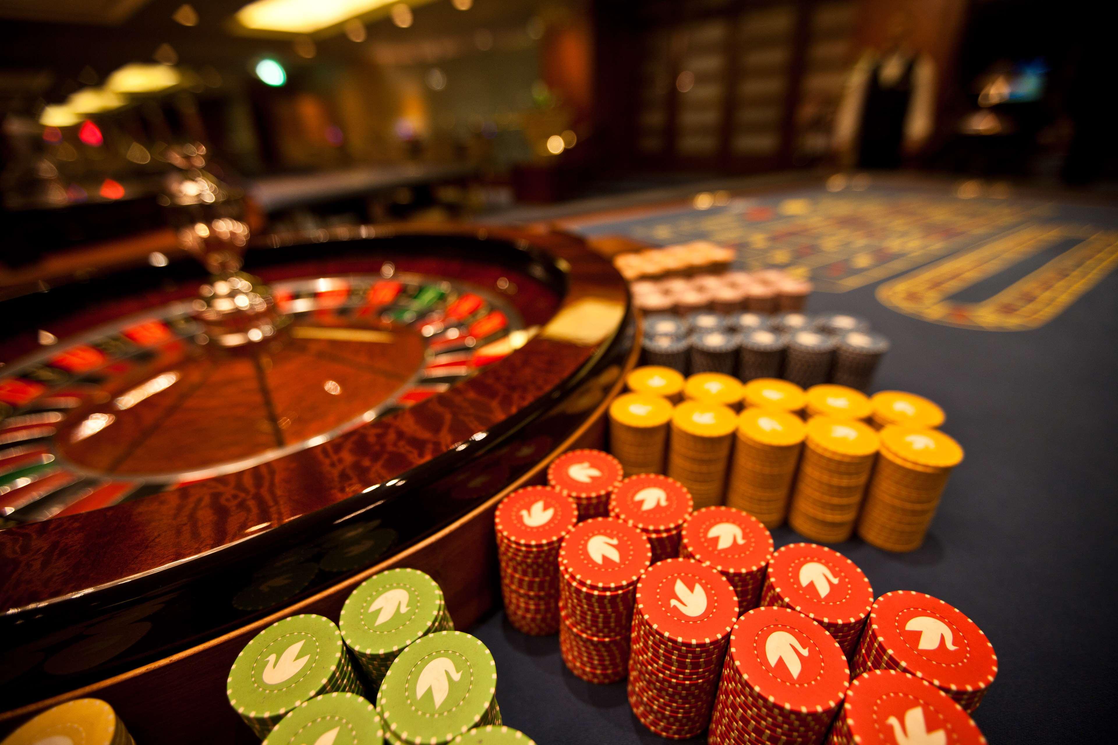 Отель Sofitel Cairo Downtown Nile Экстерьер фото Casino chips