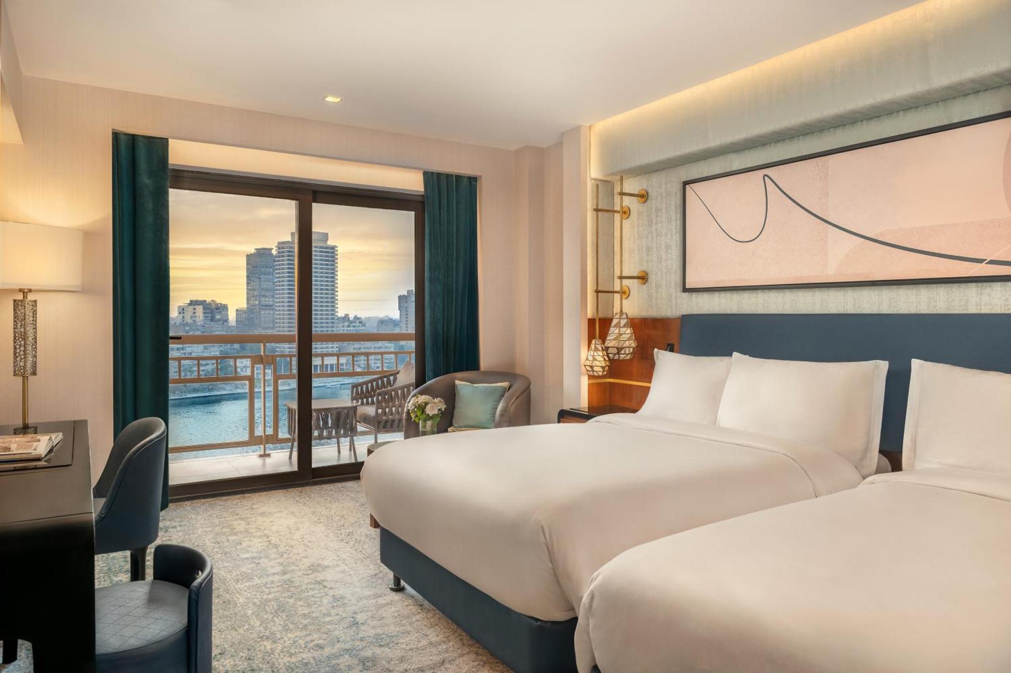 Отель Sofitel Cairo Downtown Nile Экстерьер фото Deluxe Room