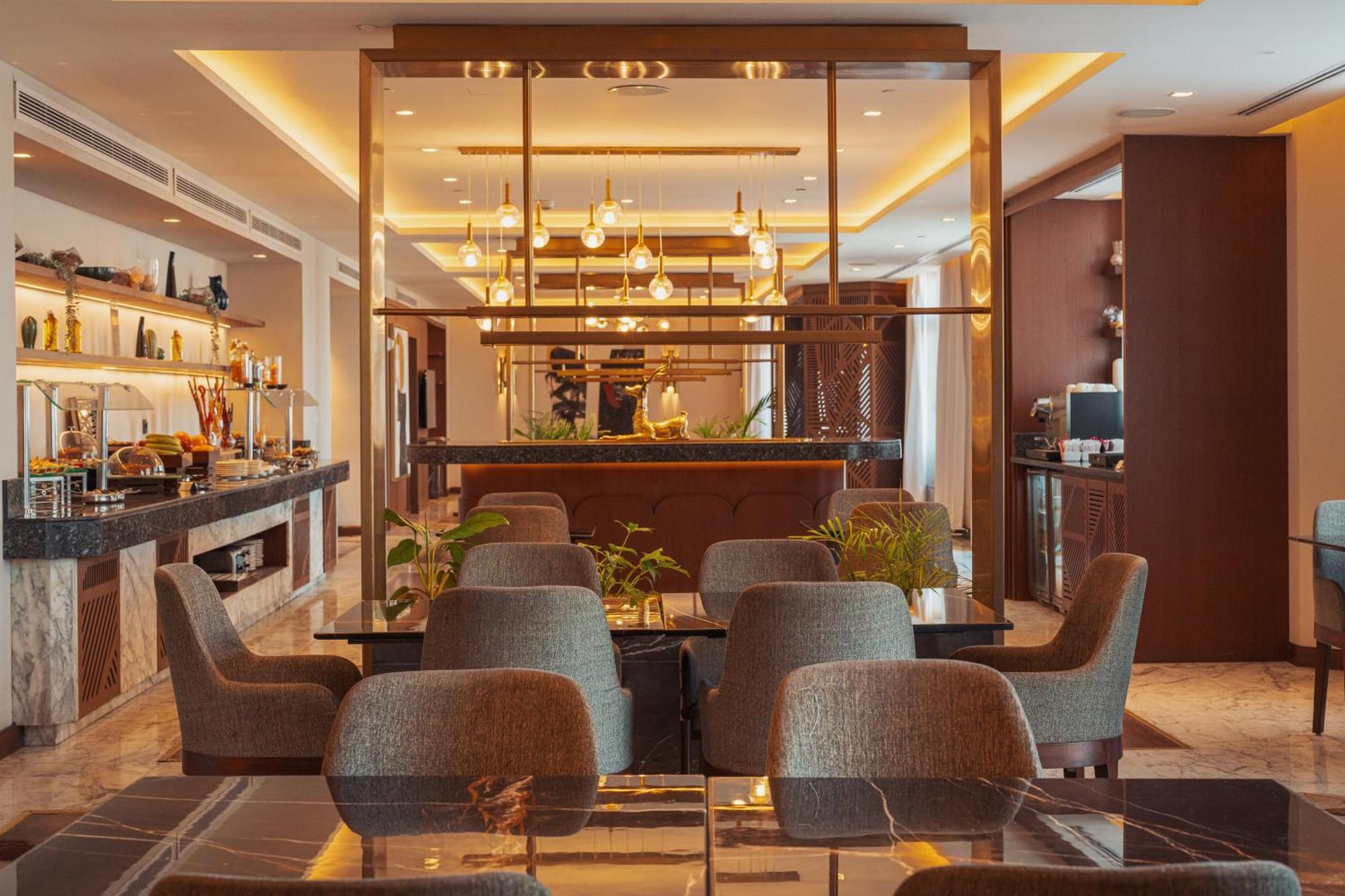Отель Sofitel Cairo Downtown Nile Экстерьер фото The Residence